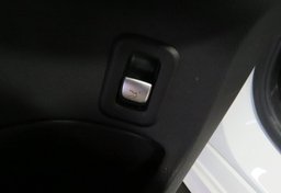 2018 Mercedes-Benz C-Class - Image 42