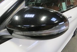 2018 Mercedes-Benz C-Class - Image 17