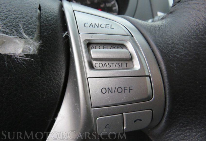 2017 Nissan Altima - Image 35