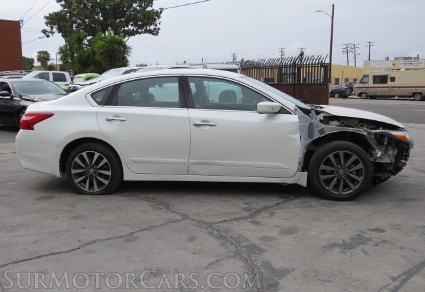 2017 Nissan Altima - Image 6