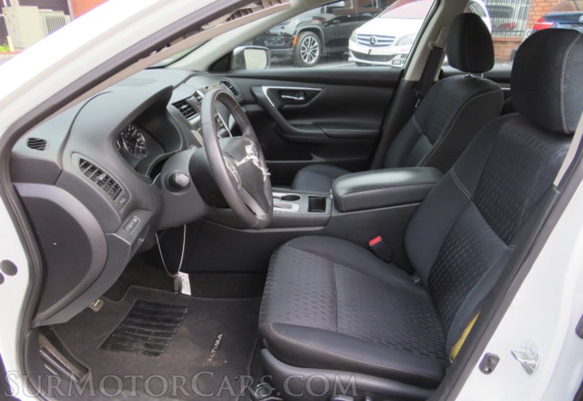 2017 Nissan Altima - Image 23