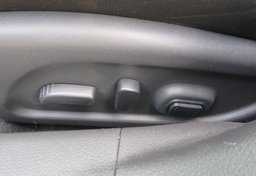 2017 Nissan Altima - Image 42