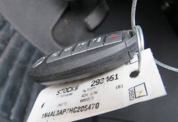 2017 Nissan Altima - Image 38