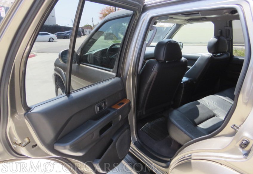 2003 Nissan Pathfinder - Image 21