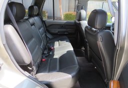 2003 Nissan Pathfinder - Image 34