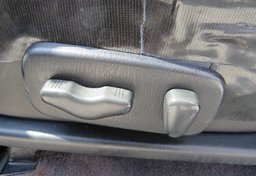 2003 Nissan Pathfinder - Image 40