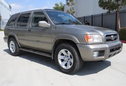 2003 Nissan Pathfinder - Image 3