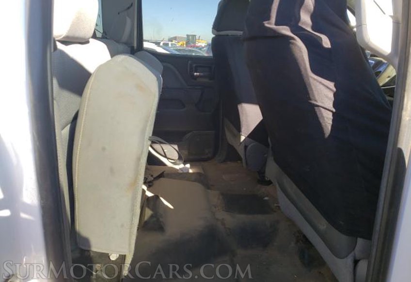 2015 GMC Sierra 2500HD - Image 6