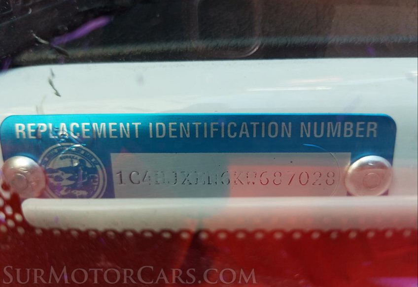 2019 Jeep Wrangler Unlimited - Image 9