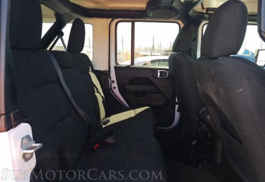 2019 Jeep Wrangler Unlimited - Image 6