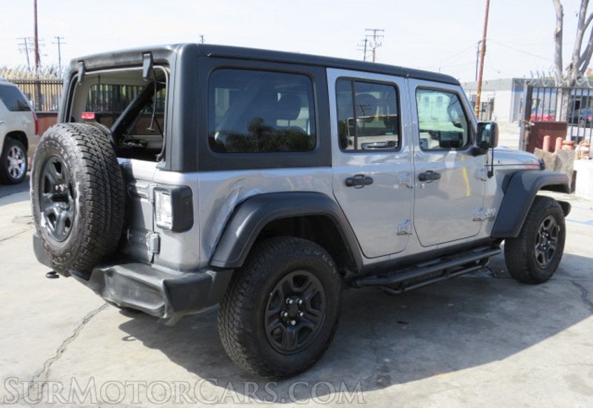 2018 Jeep Wrangler Unlimited - Image 8
