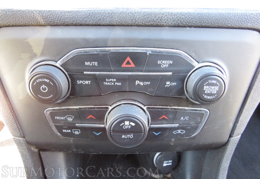 2019 Dodge Charger - Image 38