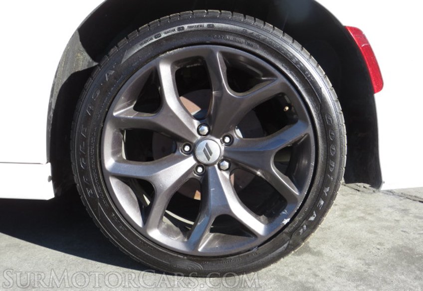 2019 Dodge Charger - Image 19