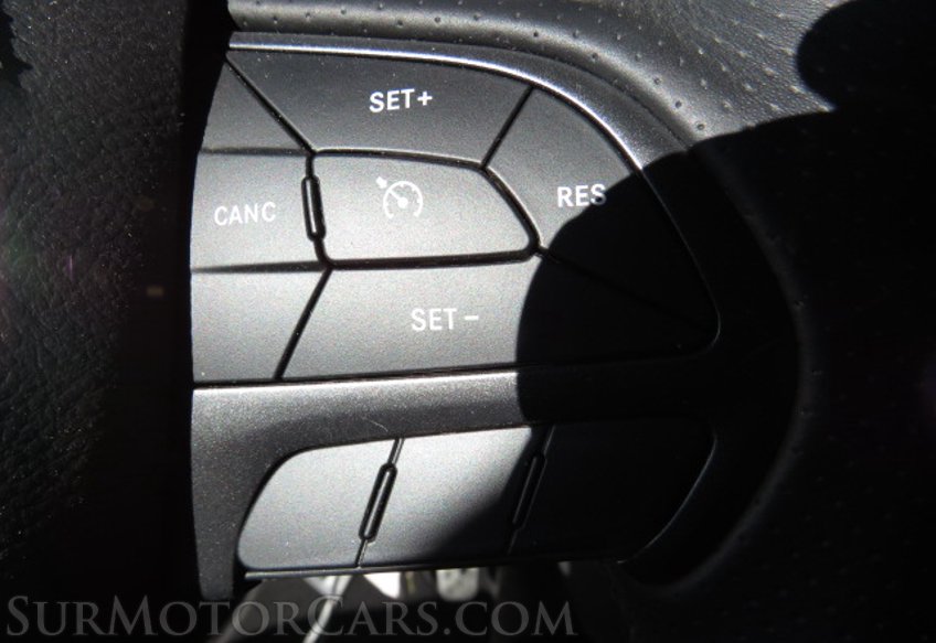 2019 Dodge Charger - Image 35