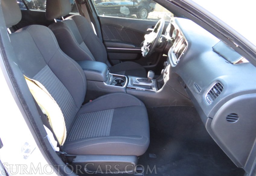 2019 Dodge Charger - Image 25