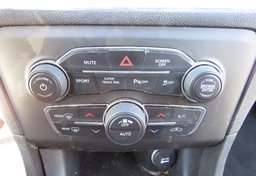 2019 Dodge Charger - Image 38