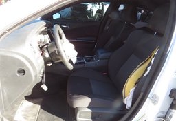 2019 Dodge Charger - Image 24