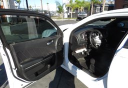 2019 Dodge Charger - Image 20