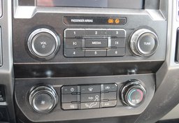 2021 Ford Super Duty F-250 SRW - Image 36