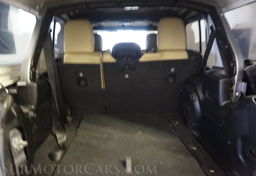 2019 Jeep Wrangler Unlimited - Image 40