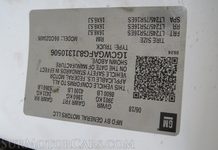 2018 Chevrolet Express Cargo Van - Image 39