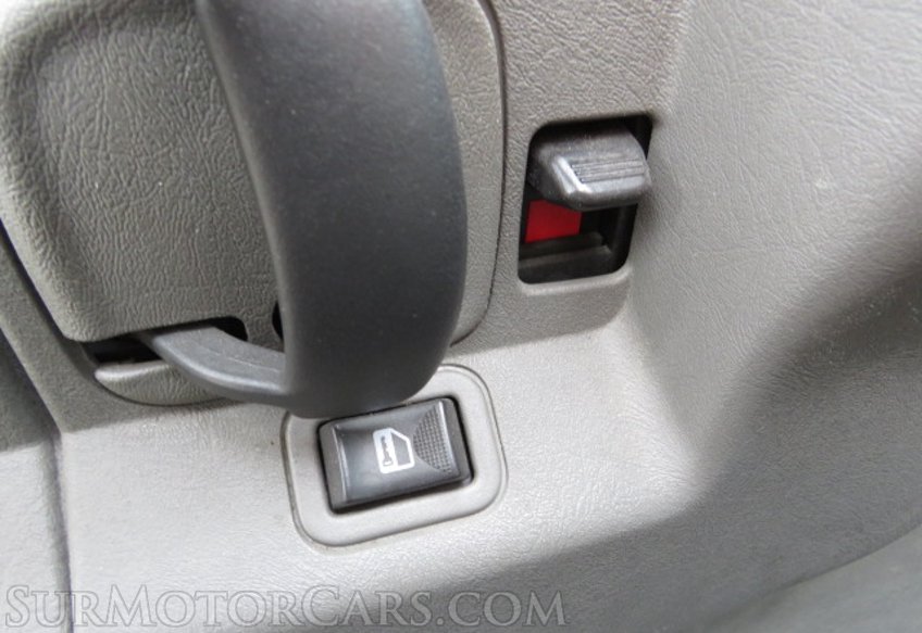 2018 Chevrolet Express Cargo Van - Image 35