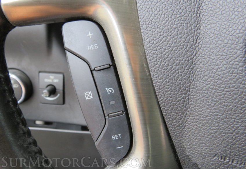 2018 Chevrolet Express Cargo Van - Image 31