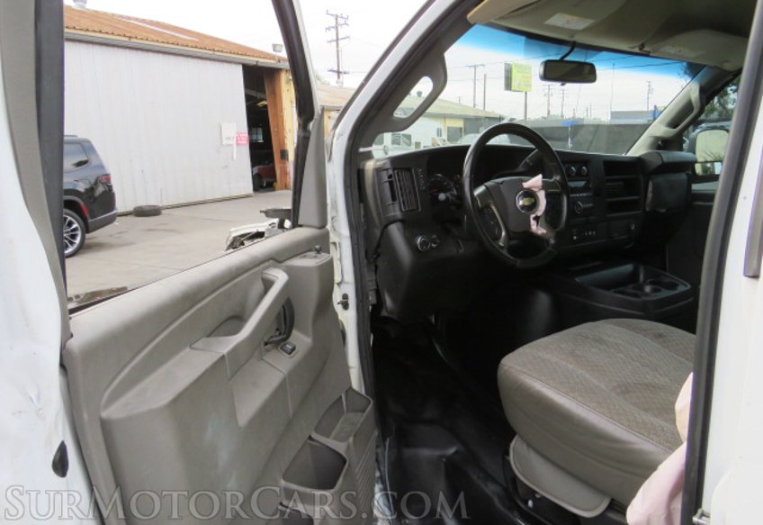 2018 Chevrolet Express Cargo Van - Image 16