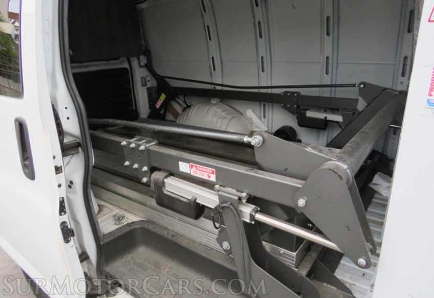 2018 Chevrolet Express Cargo Van - Image 24