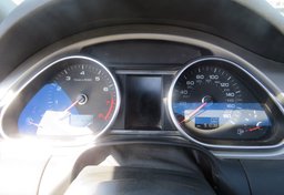 2015 Audi Q7 - Image 32