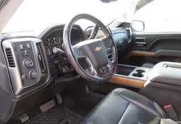 2017 Chevrolet Silverado 1500 - Image 23