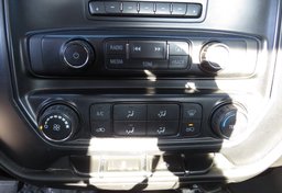 2016 Chevrolet Silverado 1500 - Image 29