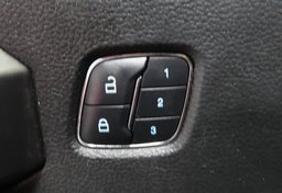 2016 Ford F-150 - Image 47