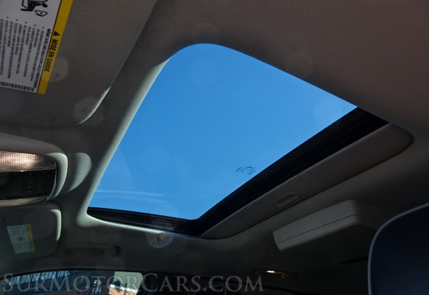 2012 Jeep Grand Cherokee - Image 17