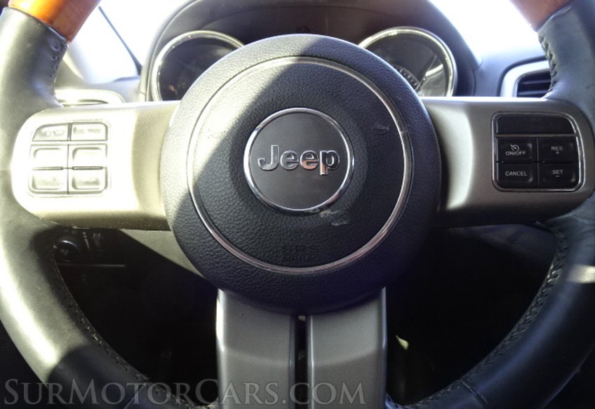 2012 Jeep Grand Cherokee - Image 43