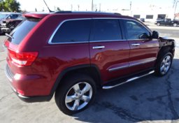 2012 Jeep Grand Cherokee - Image 10