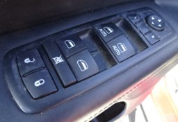 2012 Jeep Grand Cherokee - Image 50
