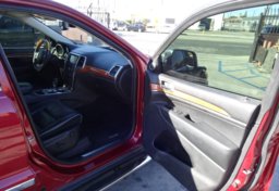 2012 Jeep Grand Cherokee - Image 24