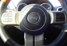 2012 Jeep Grand Cherokee - Image 43