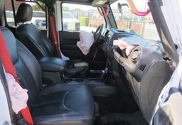 2018 Jeep Wrangler JK Unlimited - Image 32