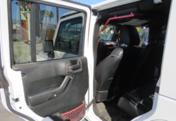 2018 Jeep Wrangler JK Unlimited - Image 15