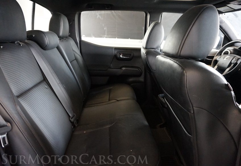 2020 Toyota Tacoma - Image 31