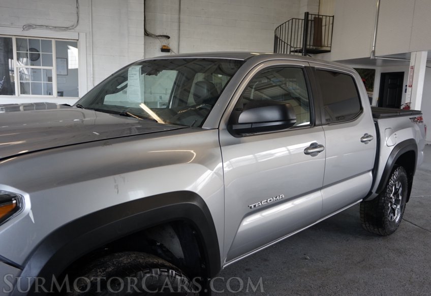 2020 Toyota Tacoma - Image 14