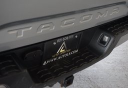 2020 Toyota Tacoma - Image 26