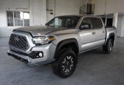 2020 Toyota Tacoma - Image 3