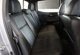 2020 Toyota Tacoma - Image 35