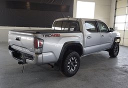 2020 Toyota Tacoma - Image 7