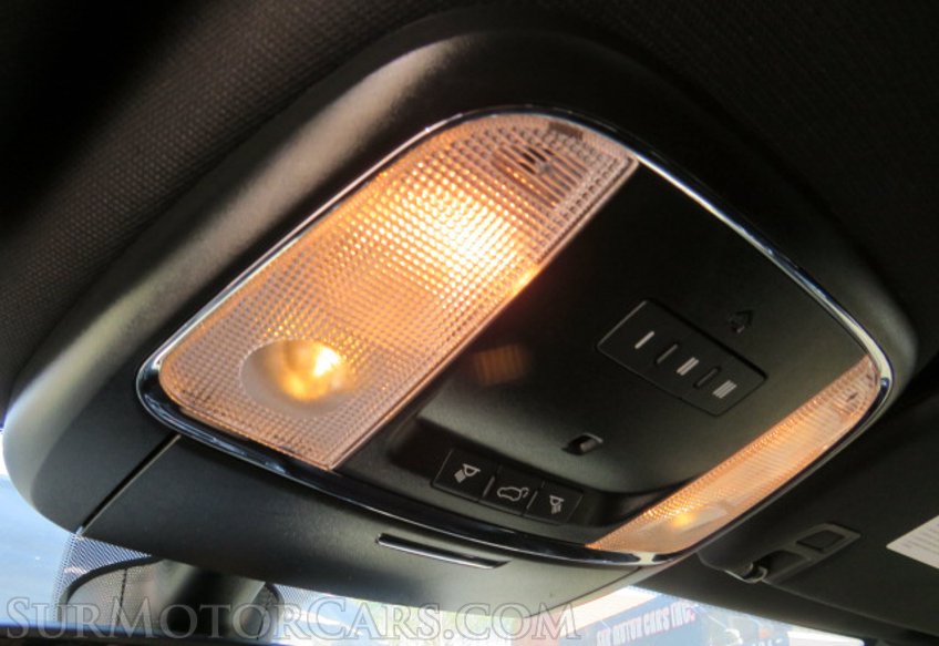 2019 Jeep Grand Cherokee - Image 42