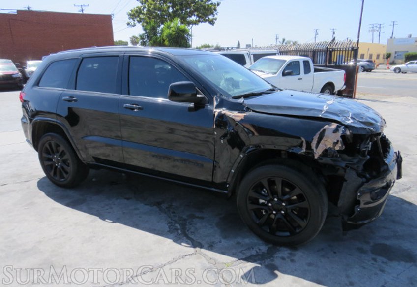 2019 Jeep Grand Cherokee - Image 2