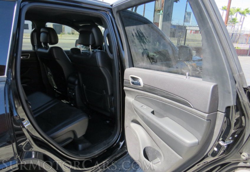 2019 Jeep Grand Cherokee - Image 22